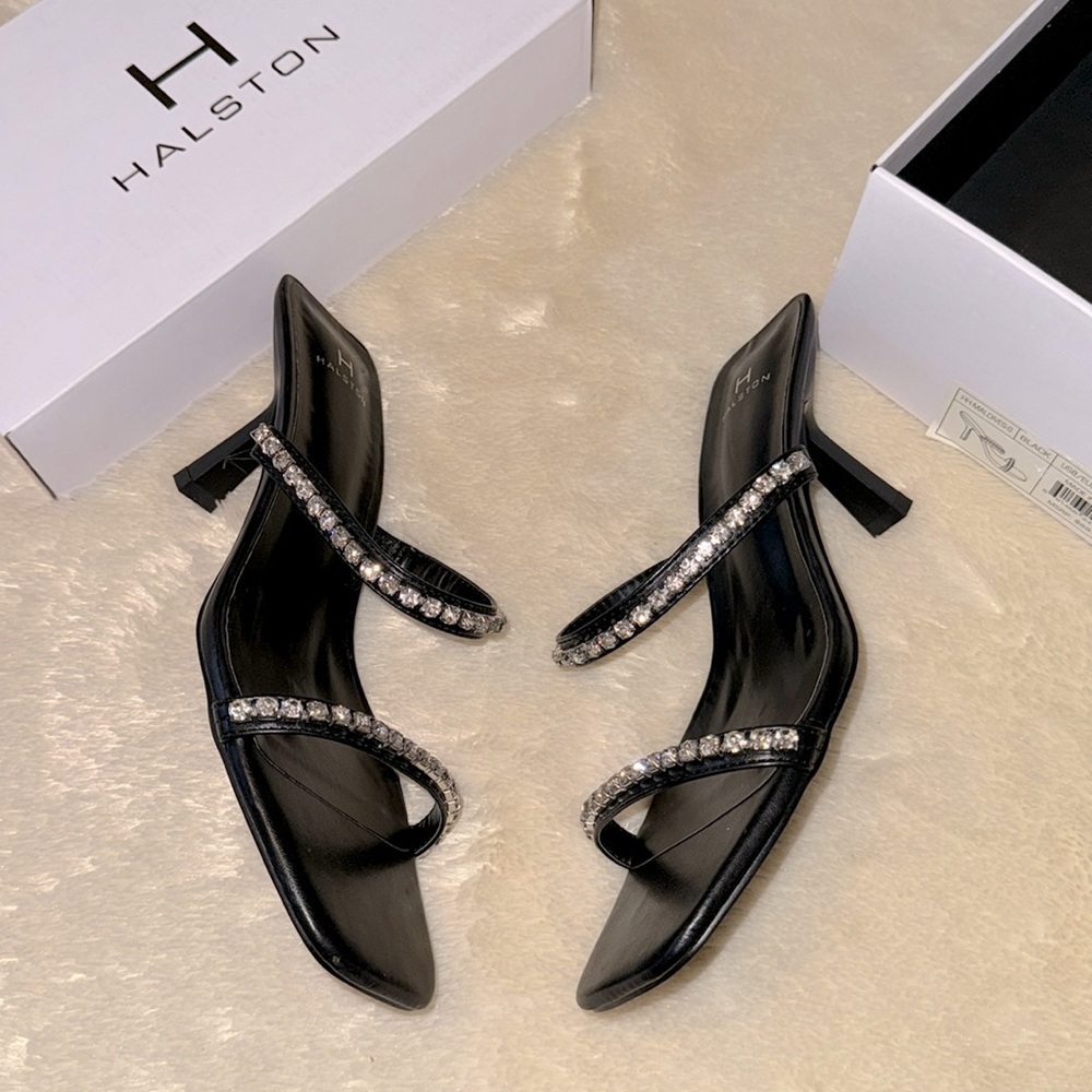 nib H by Halston Maldives Crystal Strap Sandals in Black size 9 - Picture 2 of 6